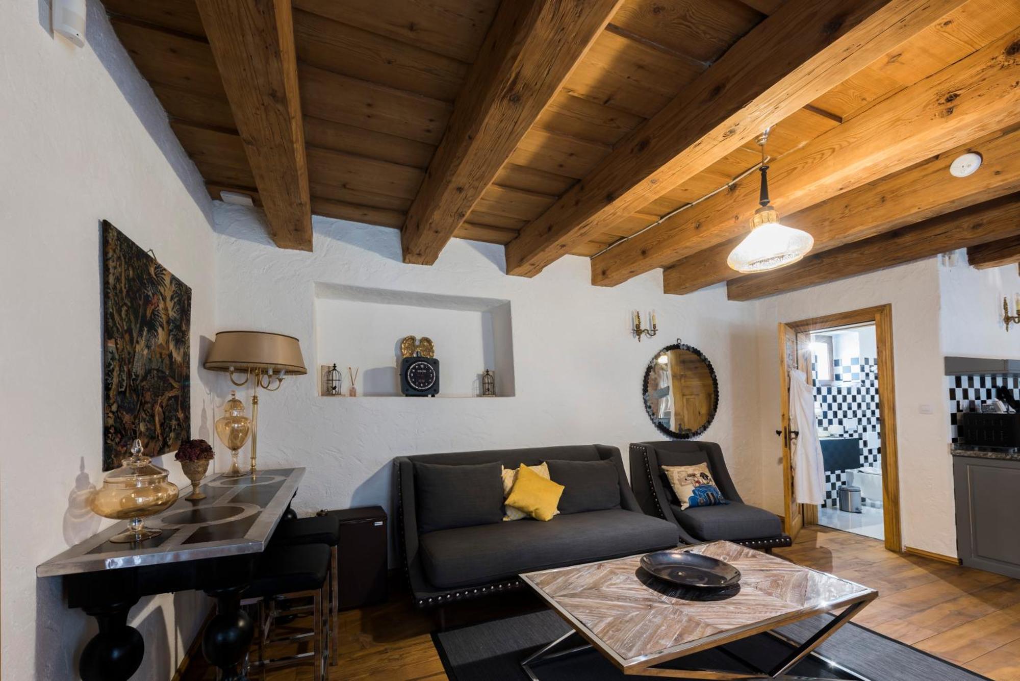 Aparthotel Casa Veche Brašov Pokoj fotografie