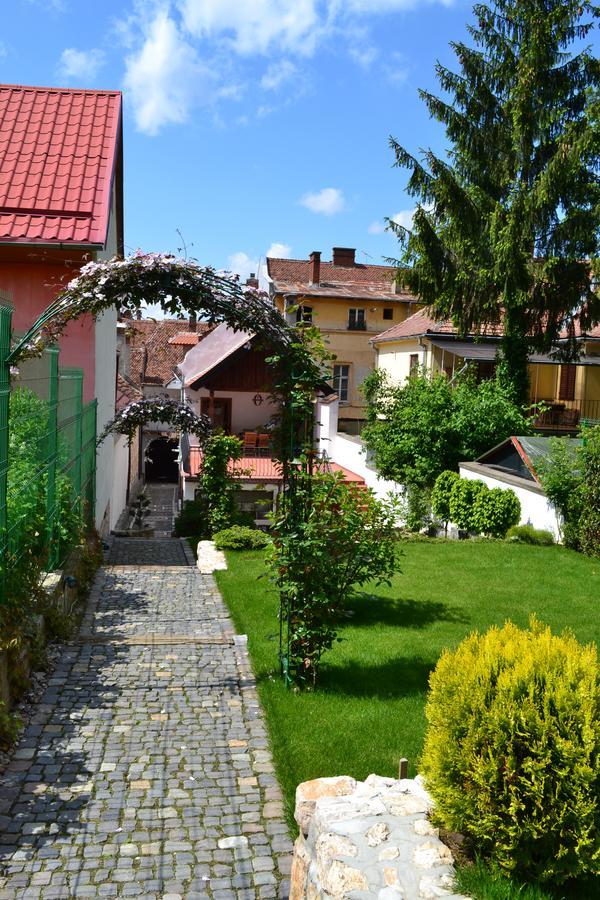 Aparthotel Casa Veche Brašov Exteriér fotografie
