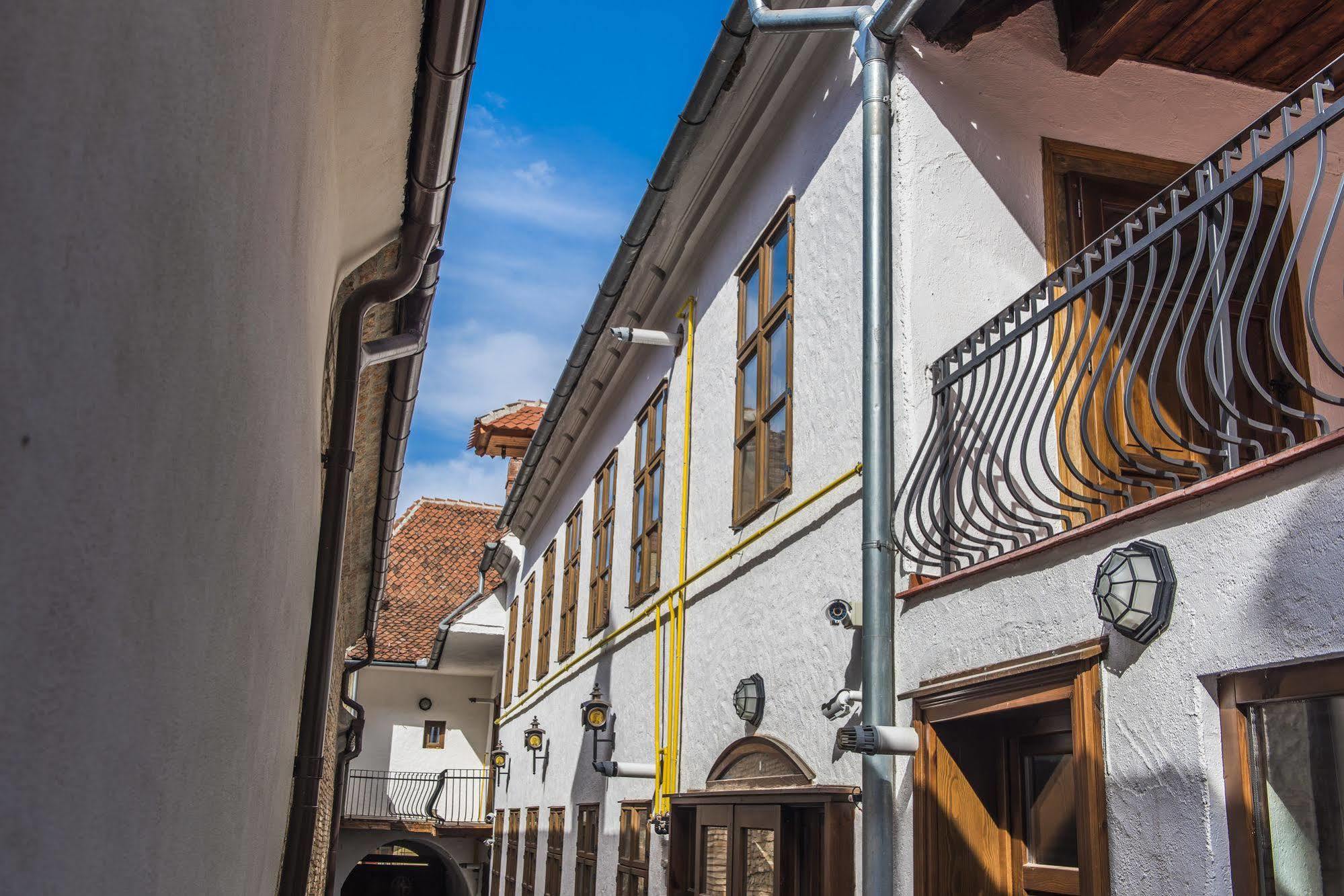 Aparthotel Casa Veche Brašov Exteriér fotografie